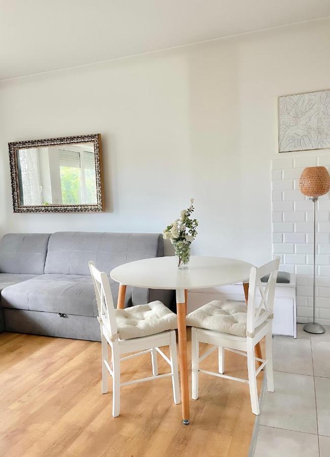 Apartament Na Kacku Apartment กดิเนีย ภายนอก รูปภาพ